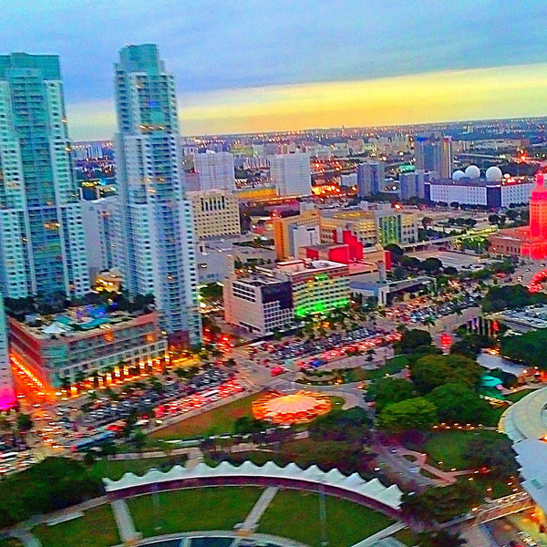 A Miami HeliTour for 2 Persons over Miami Area