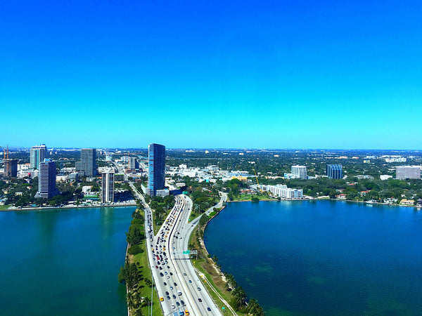 A Miami HeliTour for 2 Persons over Miami Area
